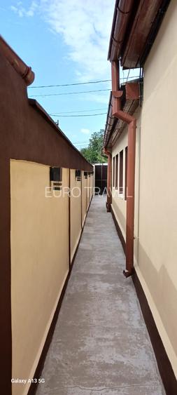 Casa individuala singura in curte, Medeea - 3