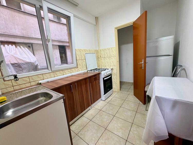 Apartament 2 Camere Eroii Revolutiei Mertrou 2 Min 3/7 Decomandat - 11