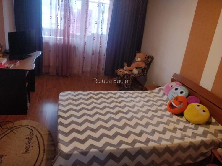 Vând apartament 2 camere, 55 mp + balcon 4 mp, etaj 10 zona Hermes,Ostoveni - 5