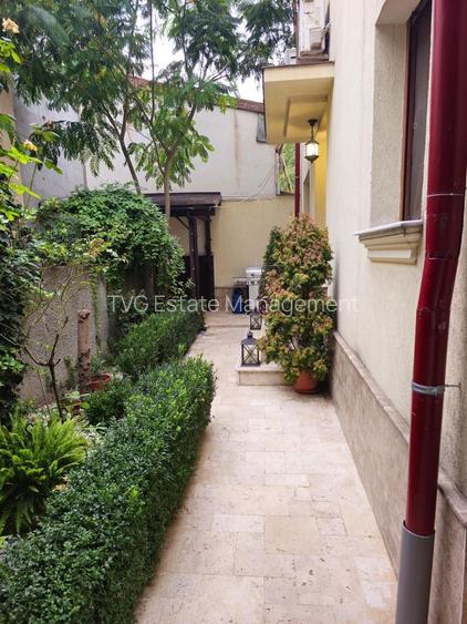 Vila frumoasa ,localizata central\ Unirii Square\Proprietar - 7