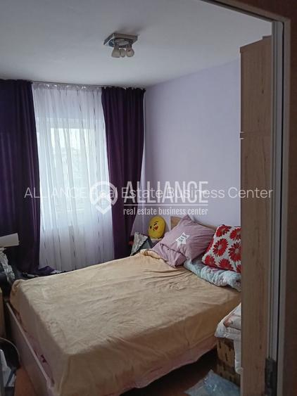 Inel 2 ( cod 12 ), 3 camere semidecomandat et 1/4 - 4