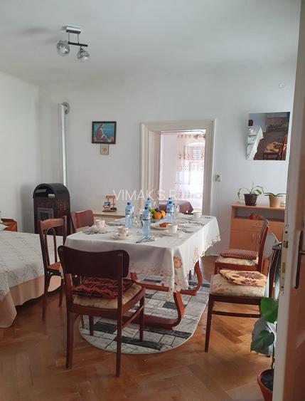 SC VIMAK vinde casa saseasca in loc.Maierus,Brasov . - 8