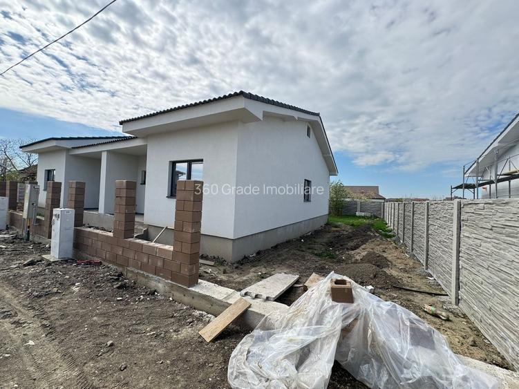 Duplex pe parter langa Carrefour toate utilitatile - 3