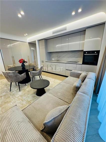 De Inchiriat | Apartament cu 3 camere | CORTINA - 2