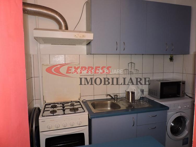 Titan, Liviu Rebreanu, Metrou, Bloc Mixt - 3