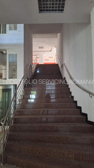 De vanzare Spatiu Comercial / Cladire de birouri - Sibiu Centru - 3