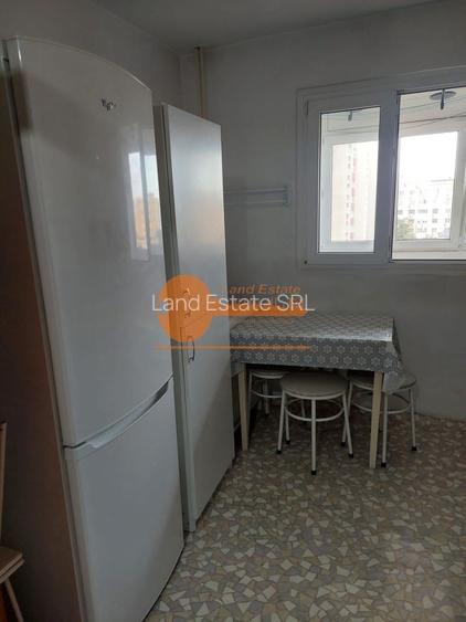 Apartament cu 3 camere in zona Rahova - 3