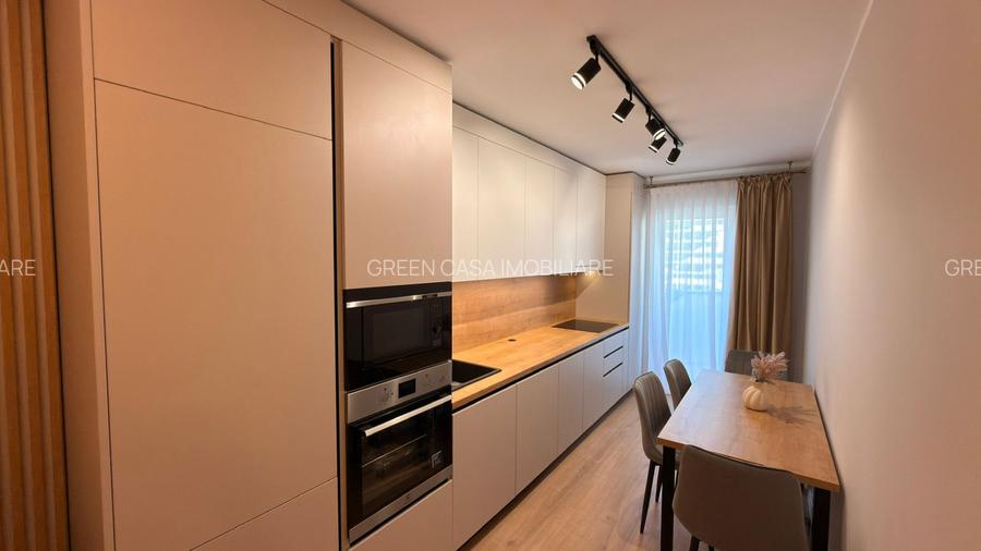 Apartament  3 camere,55 mp+ balcon 10 mp, zona Eroilor - 4