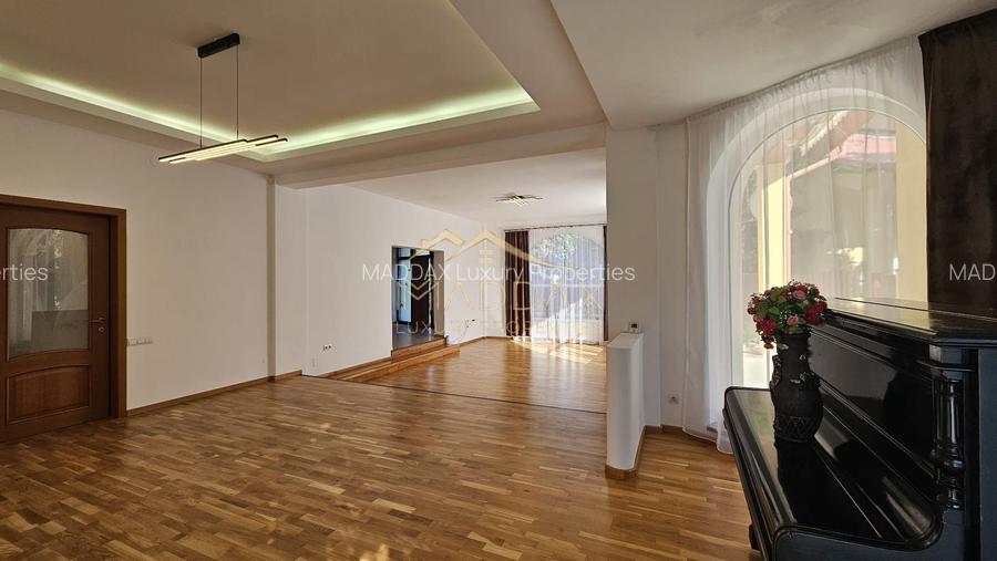 Vila Individuala _7 camere***Piscina***Teren 1000 mp // Erou Iancu Nicolae - 4