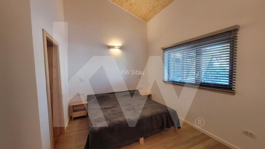 Casa moderna de inchiriat, cu garaj generos – Tocile, Sadu - 3