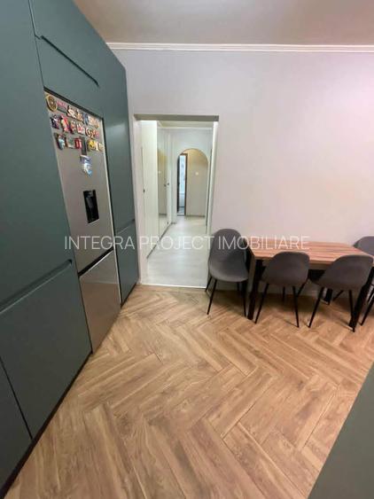 VANZARE APARTAMENT 3 CAMERE -VATRA LUMINOASA-MAIOR CORAVU - 3