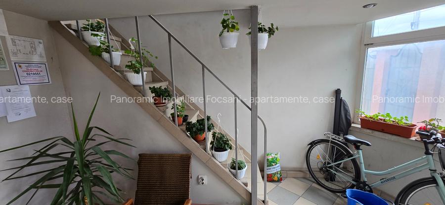 Service auto si vila de locuit Unirea Odobesti - 36