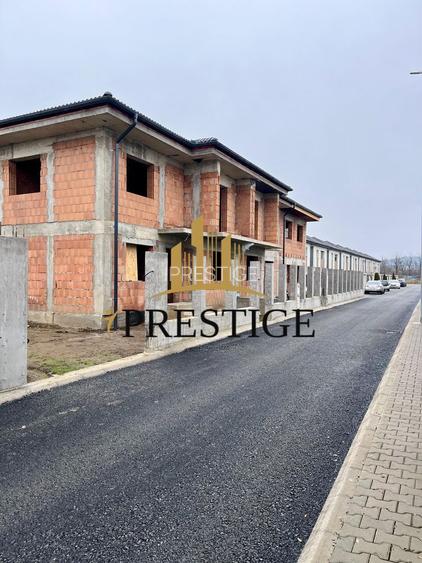 DUPLEX DE VÂNZARE ÎN ȘELIMBĂR | 120 mp utili | 150 MP CURTE LIBERĂ - 3