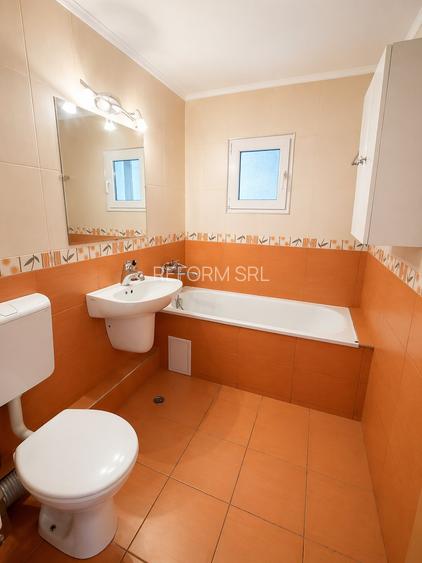 Apartament 4 camere de vânzare – Bulevardul Nicolae Titulescu - 8