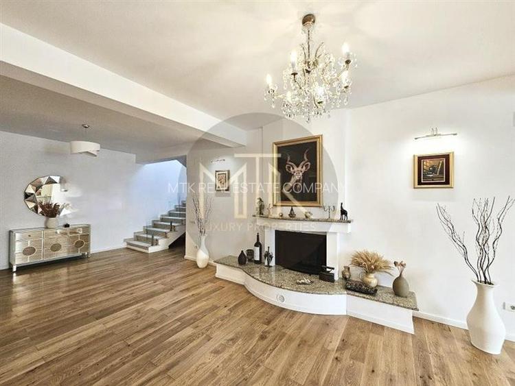 Exclusiv | Vila 5 camere Iancu Nicolae | 2 Locuri de parcare