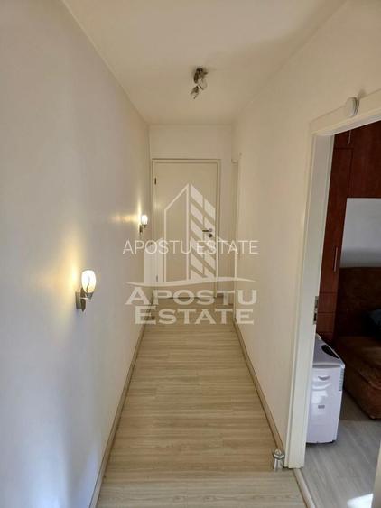 Apartament 3 camere de vanzare, zona Circumvalatiunii, Timisoara - 10