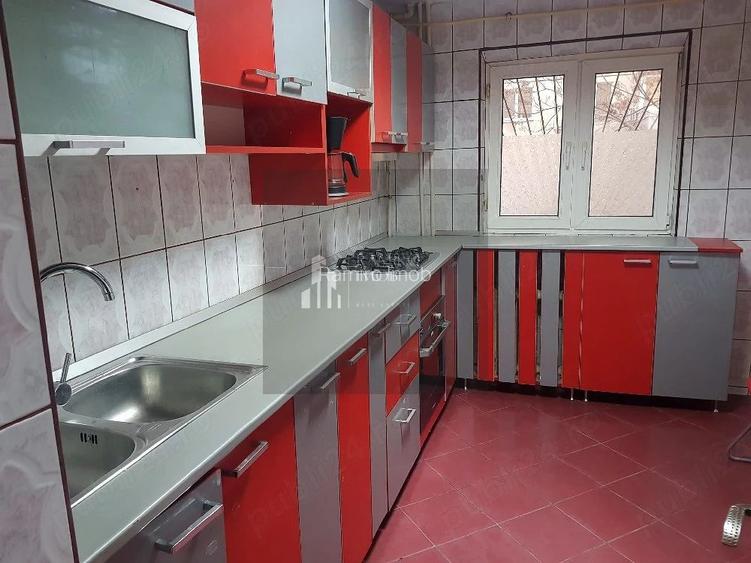 Apartament 4 camere, Cal.Rahovei/Cap.Ilina, spatios, renovat - 3