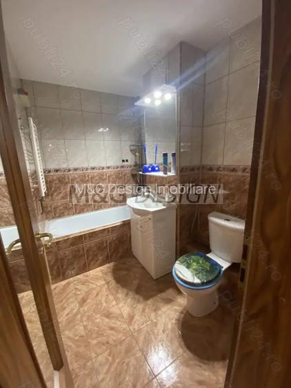 Soarelui 3 camere decomandat, etaj 2, centrala gaz - 12