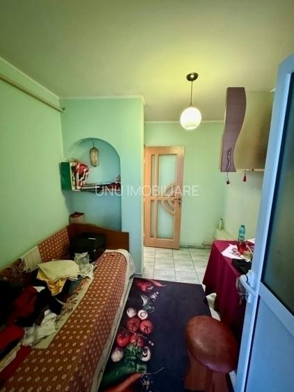 CARREFOUR FELICIA - 1 CAMERA DECOMANDAT - ETAJ INTERMEDIAR - BLOC DIN 1980 - 6