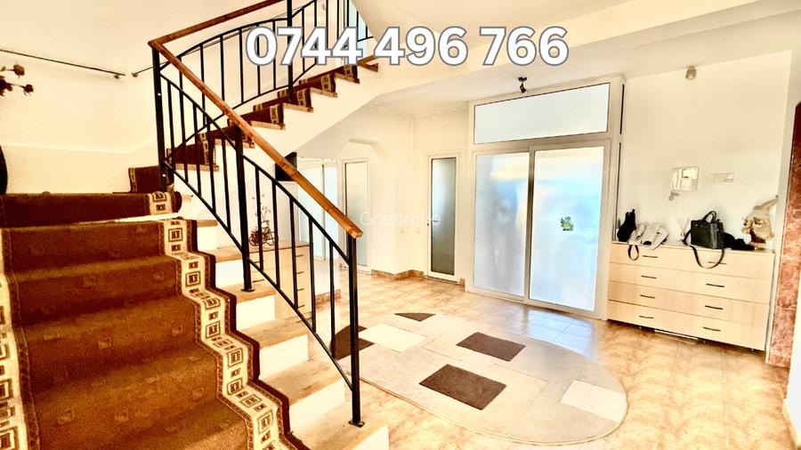 Proprietar vând casă 10 camere în zona Tractorul (576mp) + Teren 700mp - 11