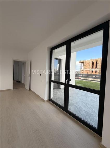 Casa Premium in Cristian, predare la cheie, 4 camere, 3 bai, pompa de caldura, T - 10