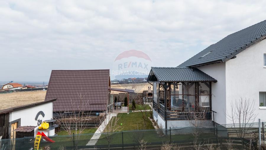 Comision zero, casa individuala + cabana A frame in Bod, la intrare - 6