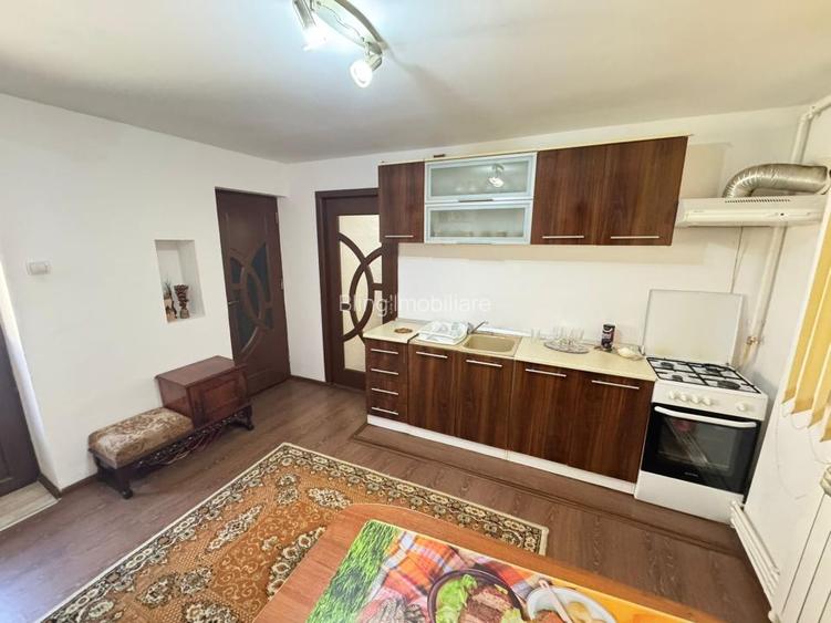 Oportunitate–casa renovata cu posibilitate de mansardare, zona Horea - 8