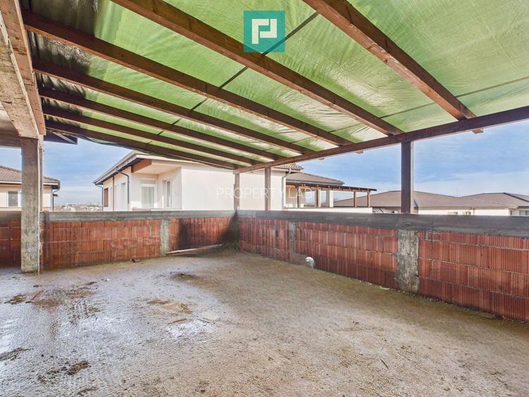 Penthouse cu terasă generoasă, în centrul Chișodei - 15