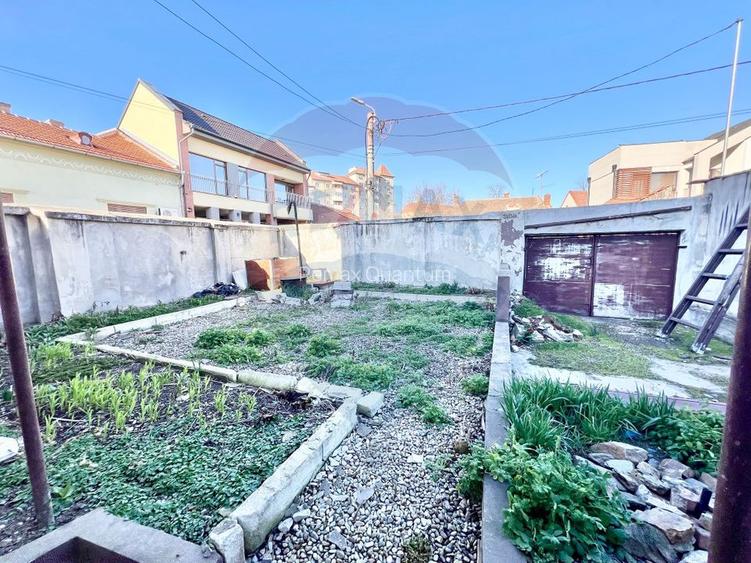 De vânzare casă cu 4 camere, Ultracentral, str Mihai Eminescu - 11