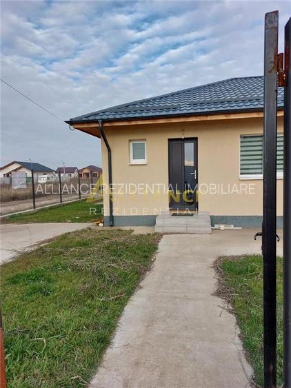 Casa la 800-900 m de STV,se preda la cheie. - 8