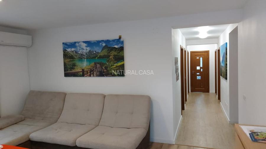 Casa individuala spatioasa, cu teren, Sura Mica - 14