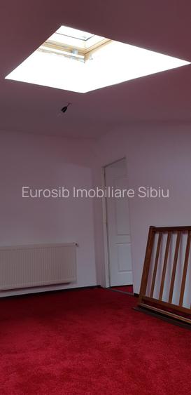 Apartament cu 4 camere situat la etajul 4 din 4 - 9