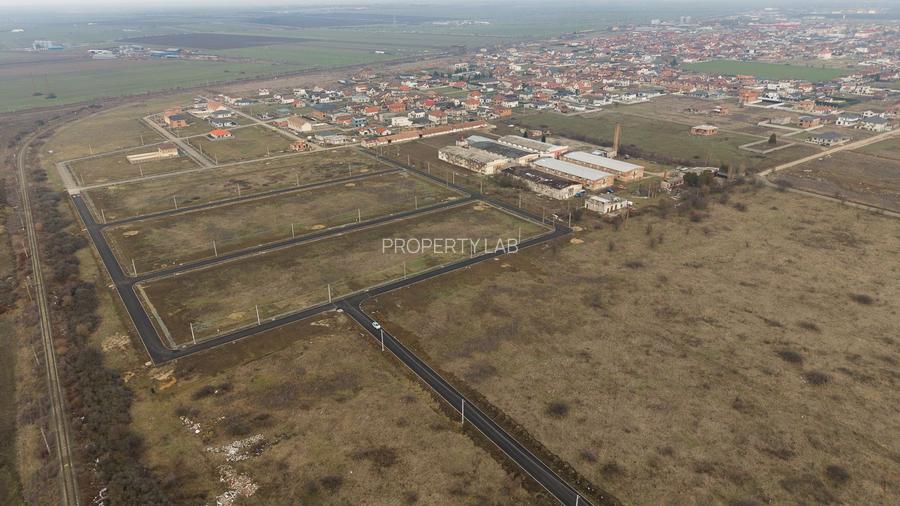 Teren intravilan de 606 mp în Vladimirescu - 5