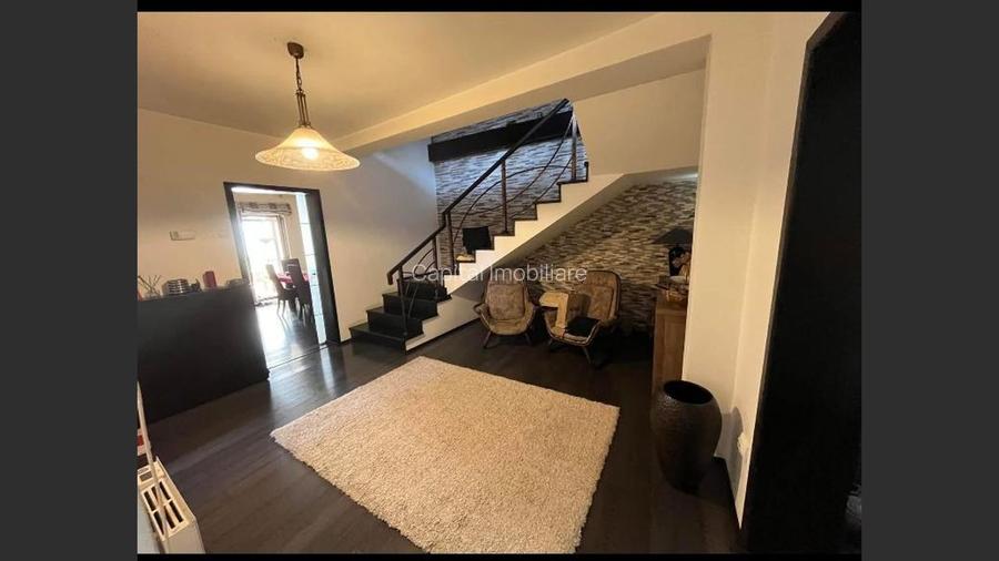 Casă P+E ultracentrală, construcție 2014. - 6