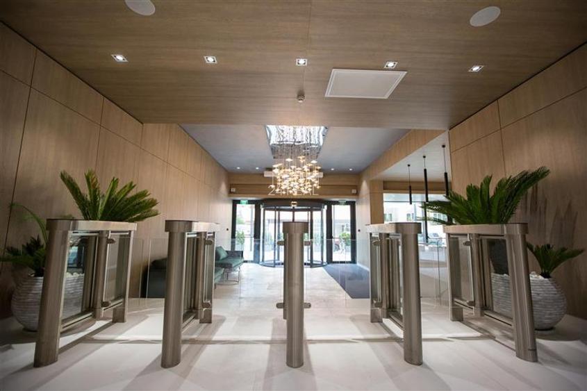 Spatii de birouri in cladire noua zona Eminescu - 230 mp - 18