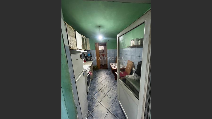 De Vânzare: -casă 2 camere, Piatra-OLT, 50mp, 2012mp teren, 37000 EUR - 4