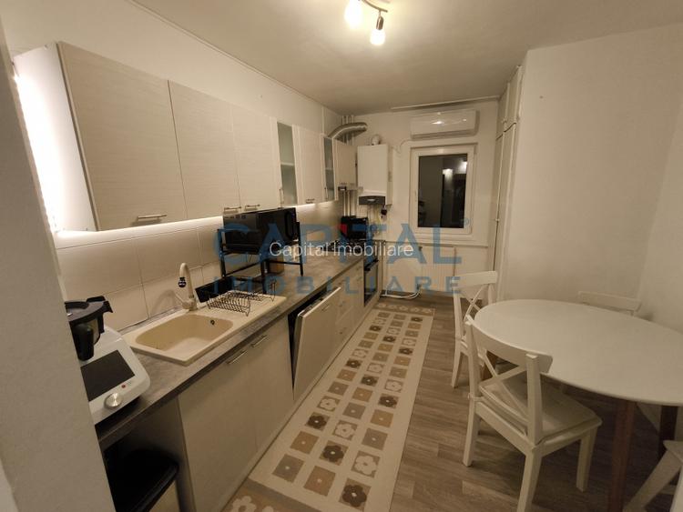 Vanzare apartament cu 3 camere cartierul Zorilor. Comision 0! - 3