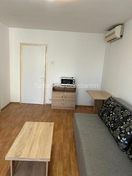 Închiriez ap 2 cam 53 mp - 11