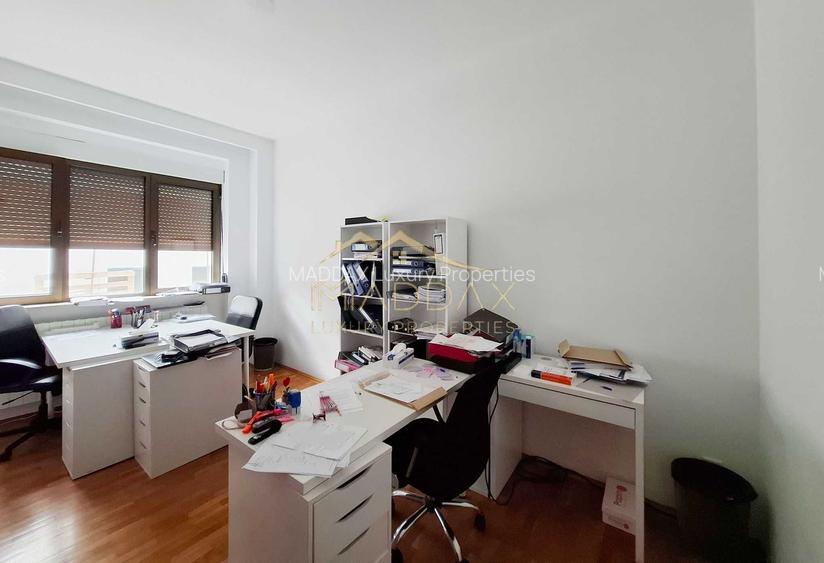 Apartament de Vanzare | 4 camere | Primaverii - 9