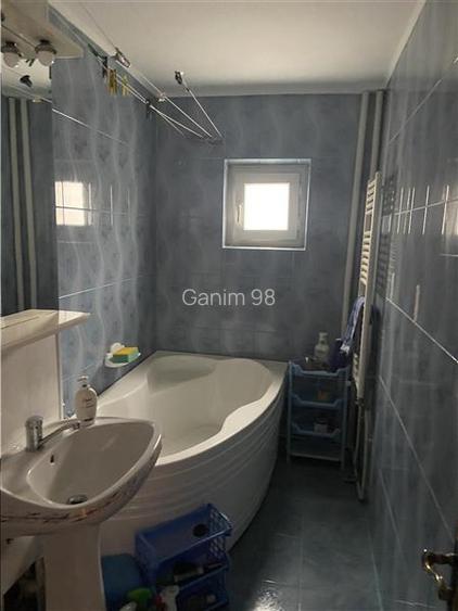 Apartament 3 camere , zona b-dul Brailei - hipermarket Kaufland , parter , liber - 12