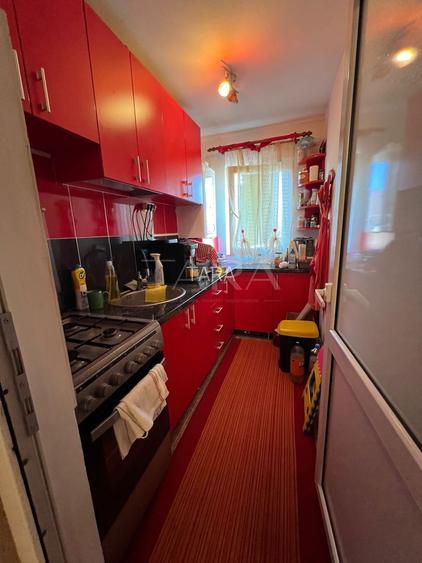 Apartament 3 camere in zona Primariei - 4