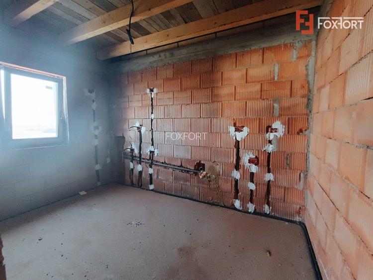 Apartament cu 3 camere 72 mp cu gradina 100 mp in Giroc - V2809 - 5