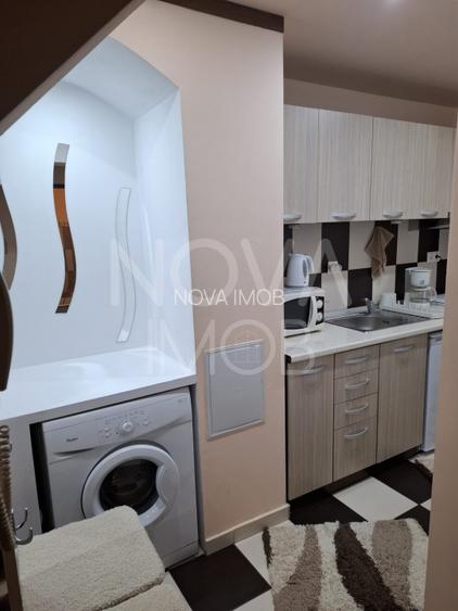 De inchiriat garsoniera - Zona Strand - 7