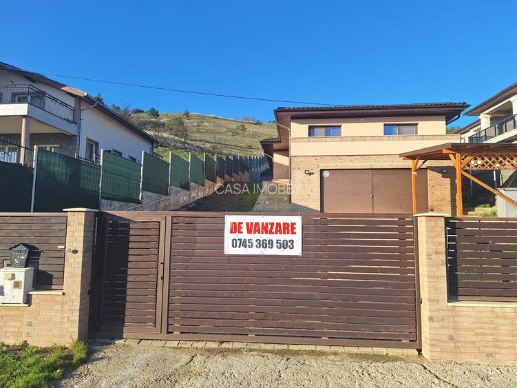 Casa de vanzare Apahida,teren 798mp,suprafata utila 170 mp,pret 280000 euro. - 2