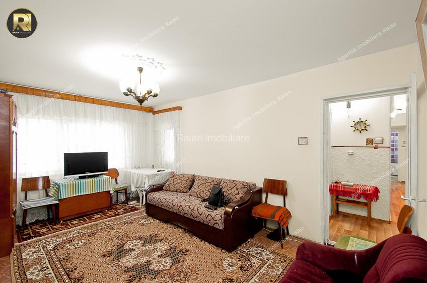 3 decomandate, in Galati, I.C Frimu, langa IFR, etaj 3, sup.68 mp - 3