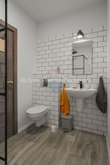 Casă / Vilă cu 4 camere de vânzare - 3