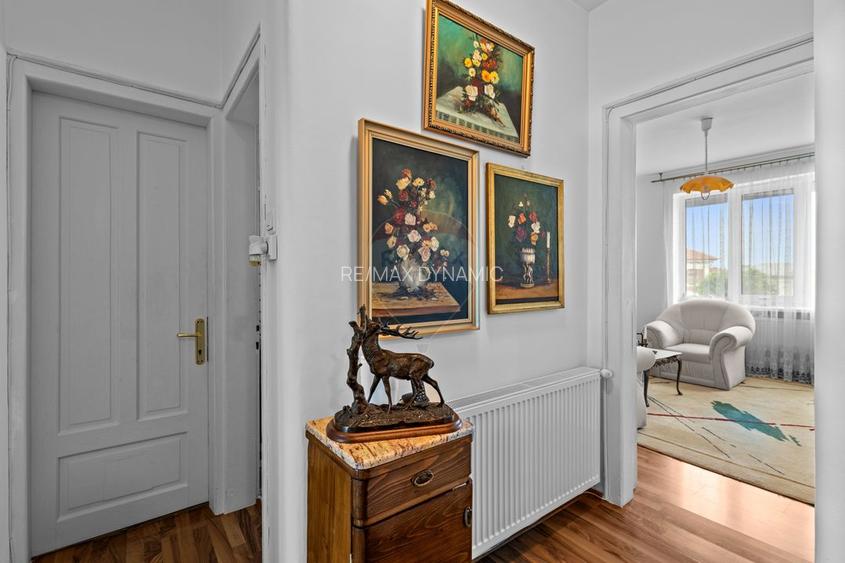 Apartament spațios de vânzare în zonă selectă -Strada Mozart - 5