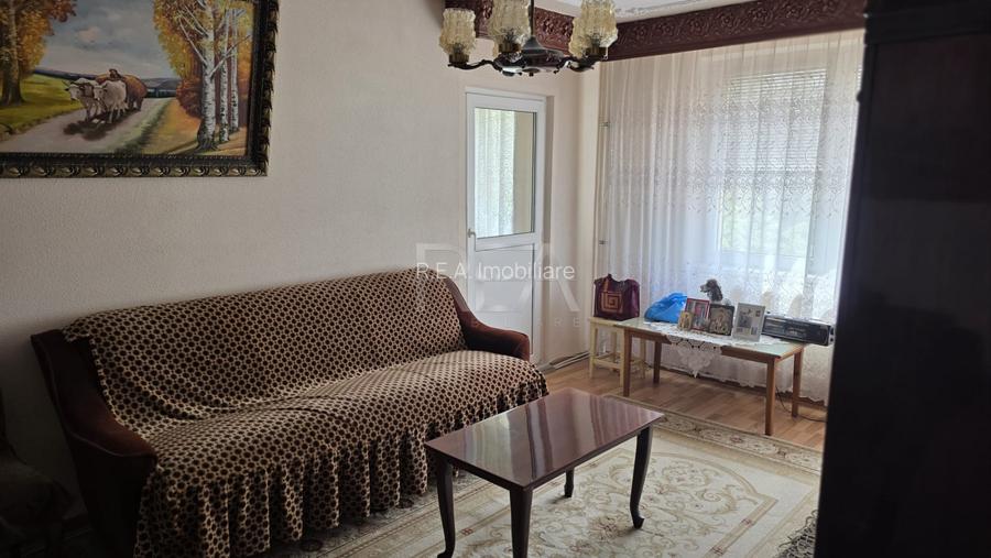 4 camere, 1/8, anvelopat, bloc 1982, 90mp-Gorjului - 7