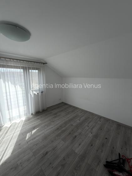 Casa D+P+E la intrare in Curtesti - 5