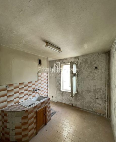 Aparatament 2 camere, etaj 1, De renovat, Unirii - 4